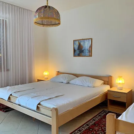 With A Parking Space Silo, Krk - 18770 Apartamento *