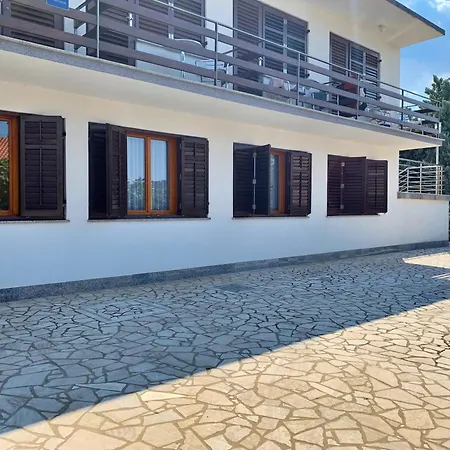 With Parking Space Silo, Krk - 18770 Appartement